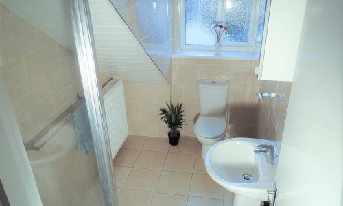 Shower Room at 367A Ecclesall Road